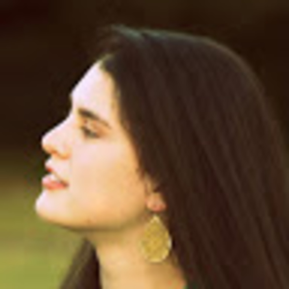 Meet your Posher, Lauren